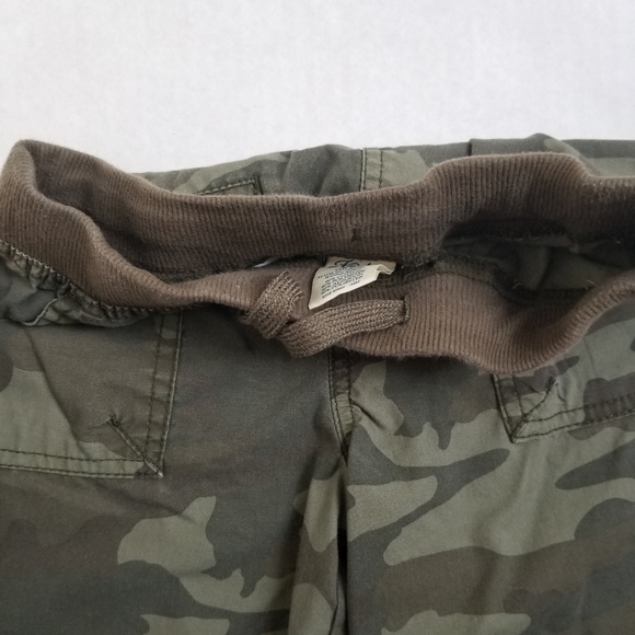 Camouflage Shorts - Picture 3 of 7